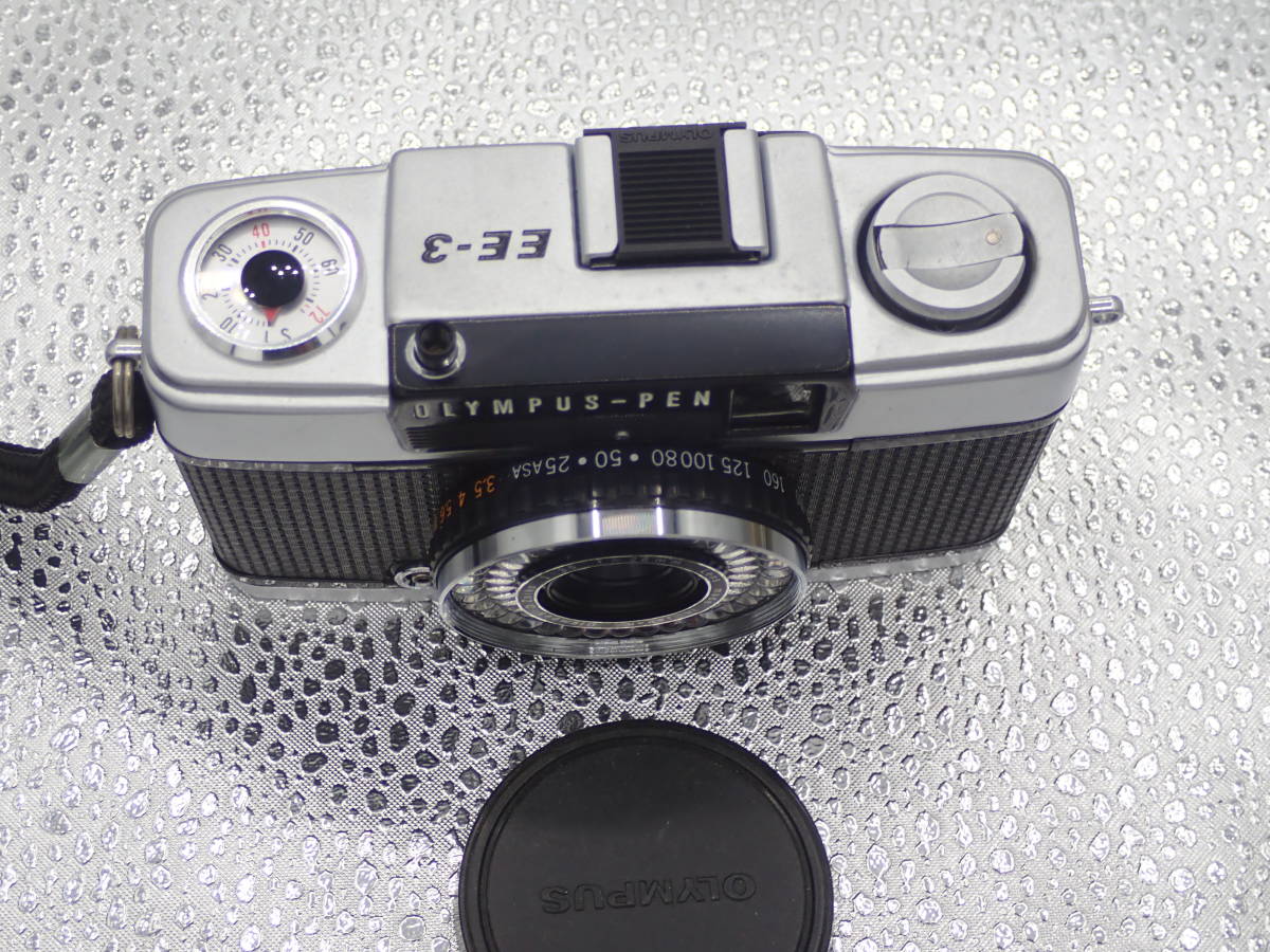 完動品・赤ベロOK Olympus Pen EE-3 ハーフフィルムカメラ ハーフ