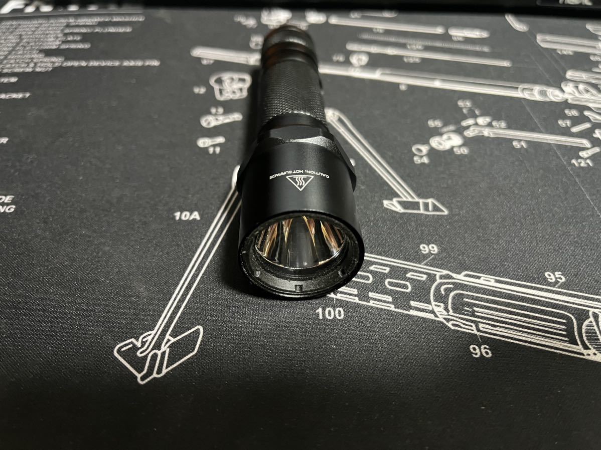 中古】VFC MP5SD用ライトマウント&surefire 6Pレプリカ セット VFC