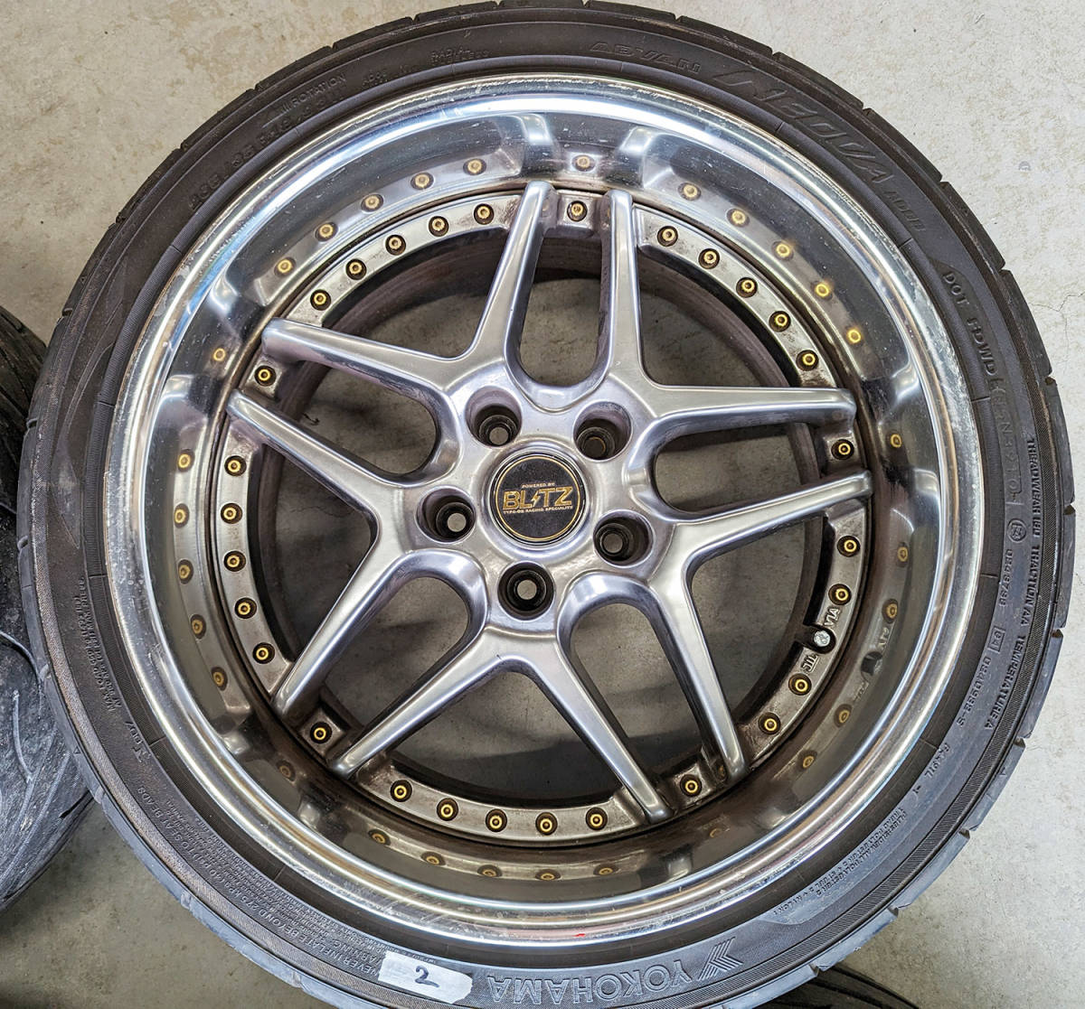 ブリッツ BRW03 18インチ 5H 114.3 9.5J +28 10J +28 ホイール 絶版 