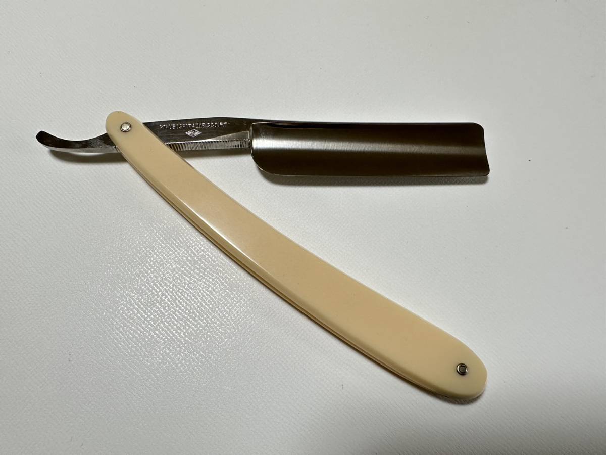 ☆古い西洋剃刀 KINTAKA／ALMOND 888など まとめて3本☆理容師/消費