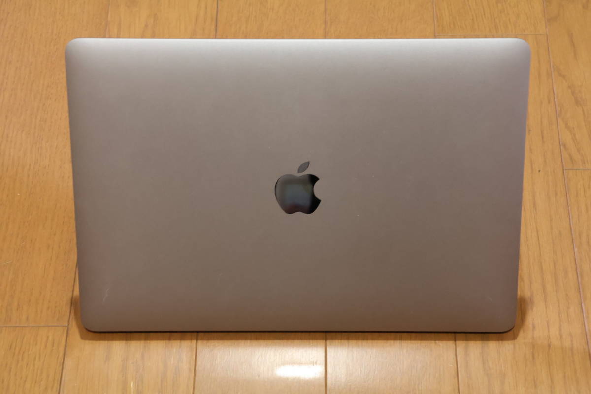 Pro MacBook - Core Apple i5 0 SSD com: with 2.3GHz Intel Retina i7 