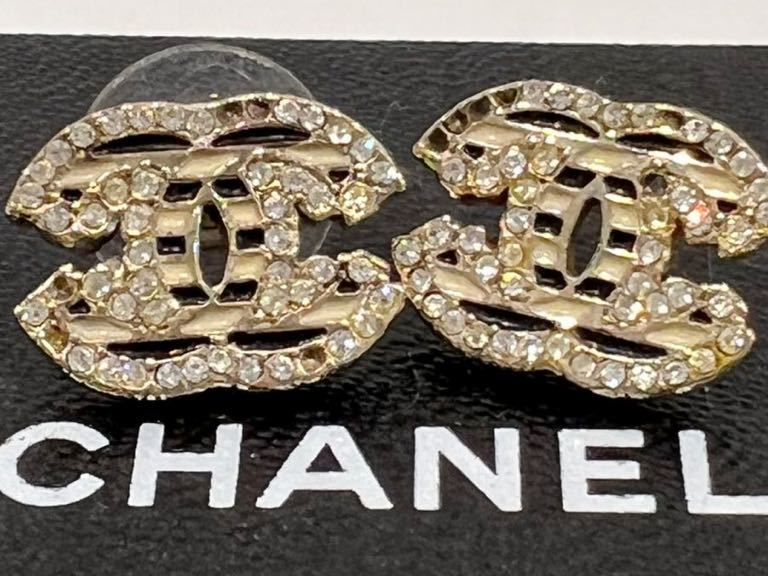 CHANEL シャネル ピアス 片方のみ ☆【訳アリ】CHANELシャネル ココ