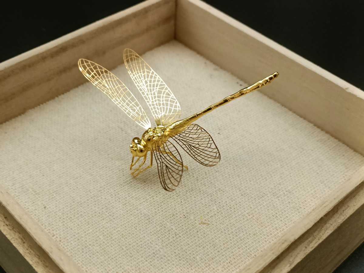 銅製置物 勝虫 蜻蛉 トンボ 金工品 細工 インテリア置物 茶道具 香道具