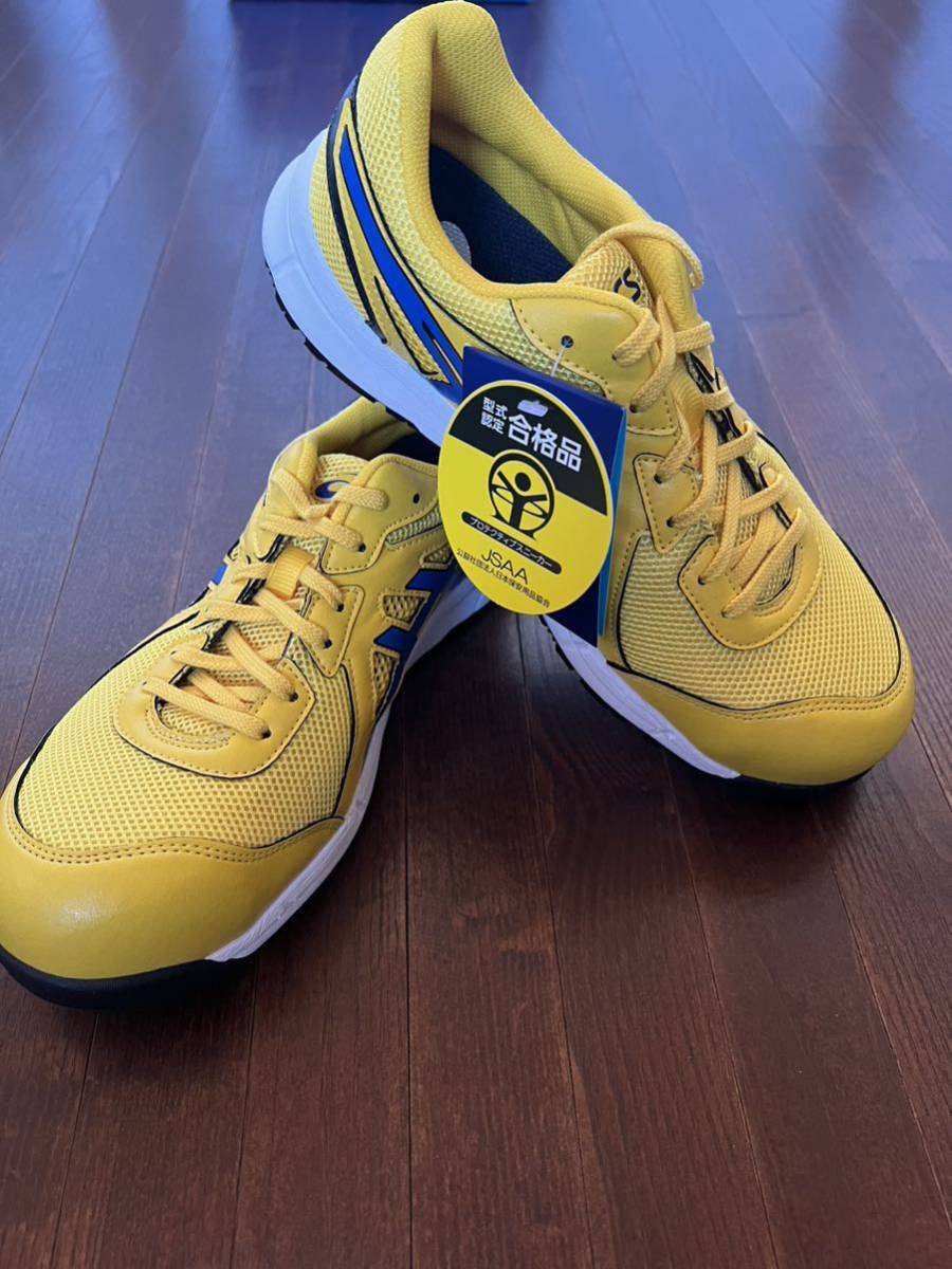 未使用！送料込！アシックス ウィンジョブ CP106 フタイチイエロー×インペリアブルー 26.０cm　※今回は北海道、沖縄の方は入札対象外