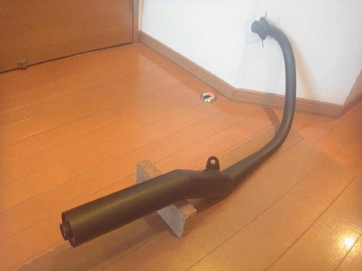 ▽ FTR223 △ NRF 製のレトロステージ手曲げ マフラーです