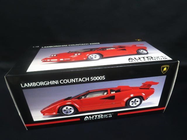 オートアート 1/18 ランボルギーニカウンタック 5000S
