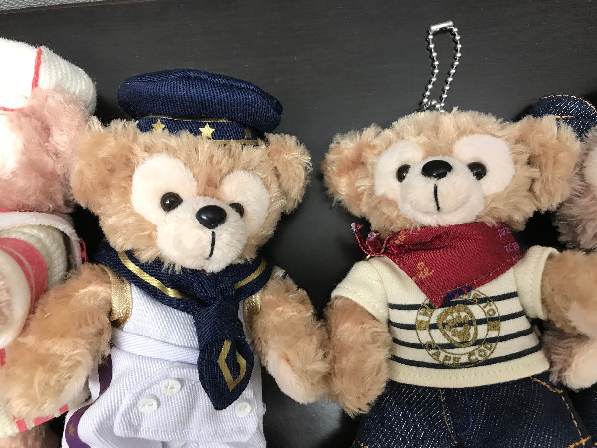 Disney - クリスマス　ダッフィー  シェリーメイ  ジェラトーニ　ぬいぐるみバッジ ダッフィー シェリーメイ ジェラトーニ ぬいぐるみバッチ セット