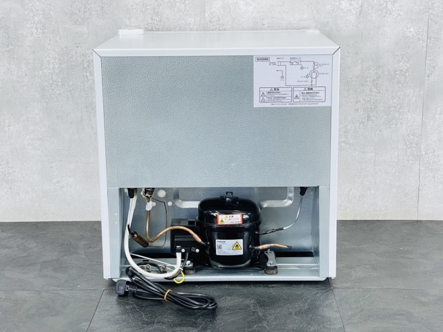 アイリスオーヤマ　ワンドア冷蔵庫PRC-B051D-M 2020年製　中古品 Amazon.co.jp: アイリスプラザ 冷蔵庫 47L ウッド 幅47cm PRC-B051D-M