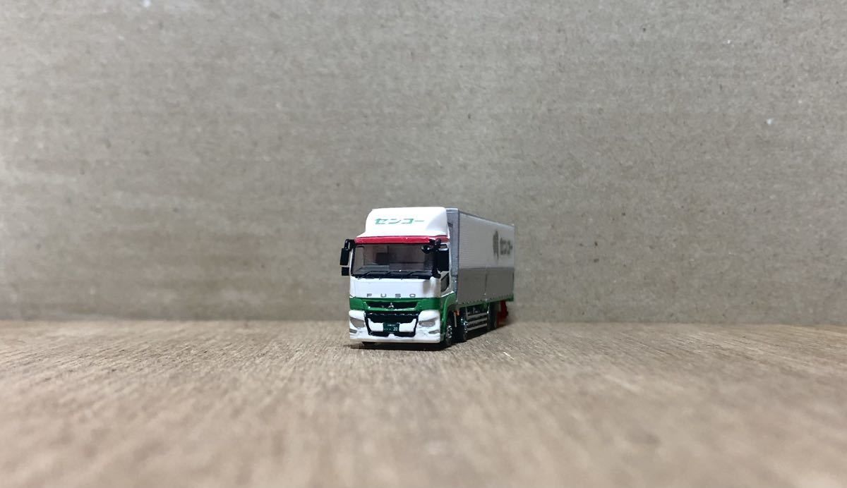 三菱ふそう新型スーパーグレート ４軸低床ホワイトウィングパネルバントラック　改造