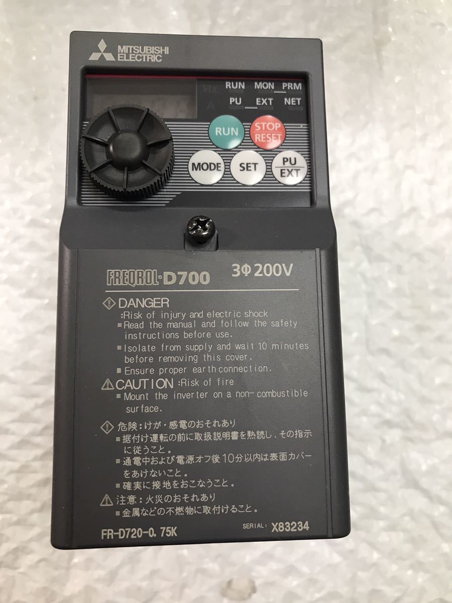 三菱電機 インバータ FR-D720-0.2K 三菱電機 インバータ FR-D720-2.2K