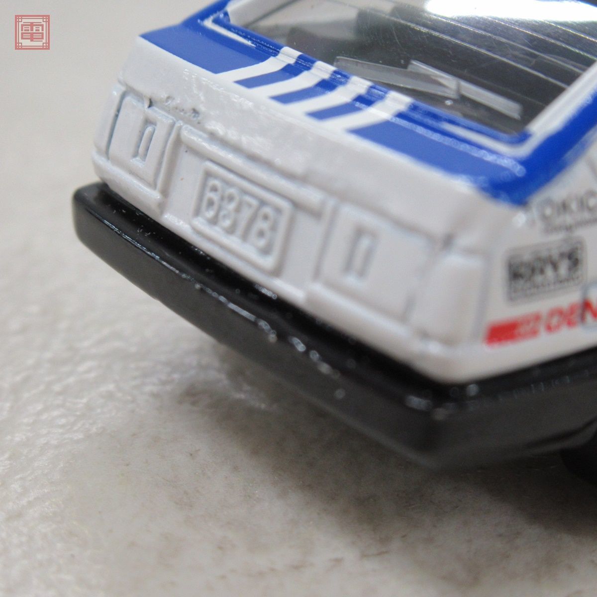 トミカ ミノルタ トヨタ カローラレビン AE86 α-7000 1985 アイアイ