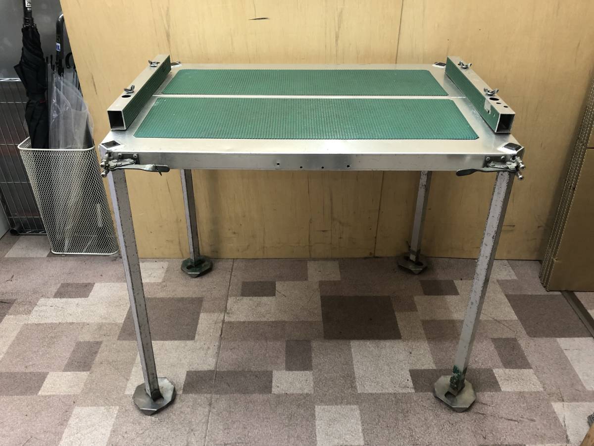 ヘラ台 ワンタッチ 釣台 王座 中古品 ワンタッチ釣台 王座 角足 ヘラ台 ワンタッチ 釣台 王座 中古品 ワンタッチ釣台 王座 角足
