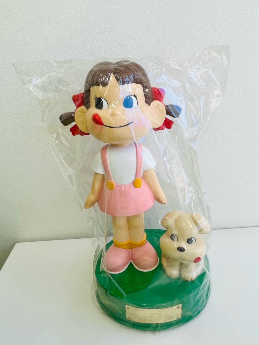 3280】 ☆1円スタート 不二家ペコちゃん ペコちゃん＆ドッグ人形 2001 