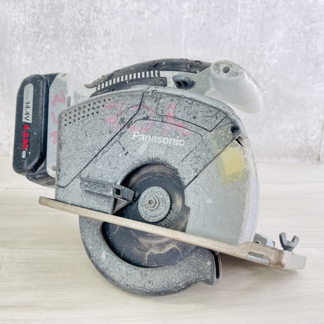 充電パワーカッター 135 【中古】動作保証 Panasonic パナソニック EZ4542 刃135mm 14.4V バッテリー付き 電動工具 / 52649