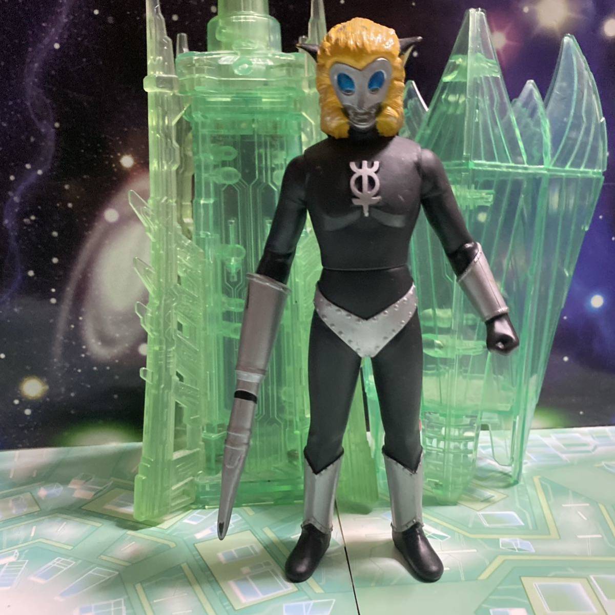 ウルトラ怪獣シリーズ ソフビ 人形 フィギュア 怪獣 ウルトラマン マグマ星人 バンダイ