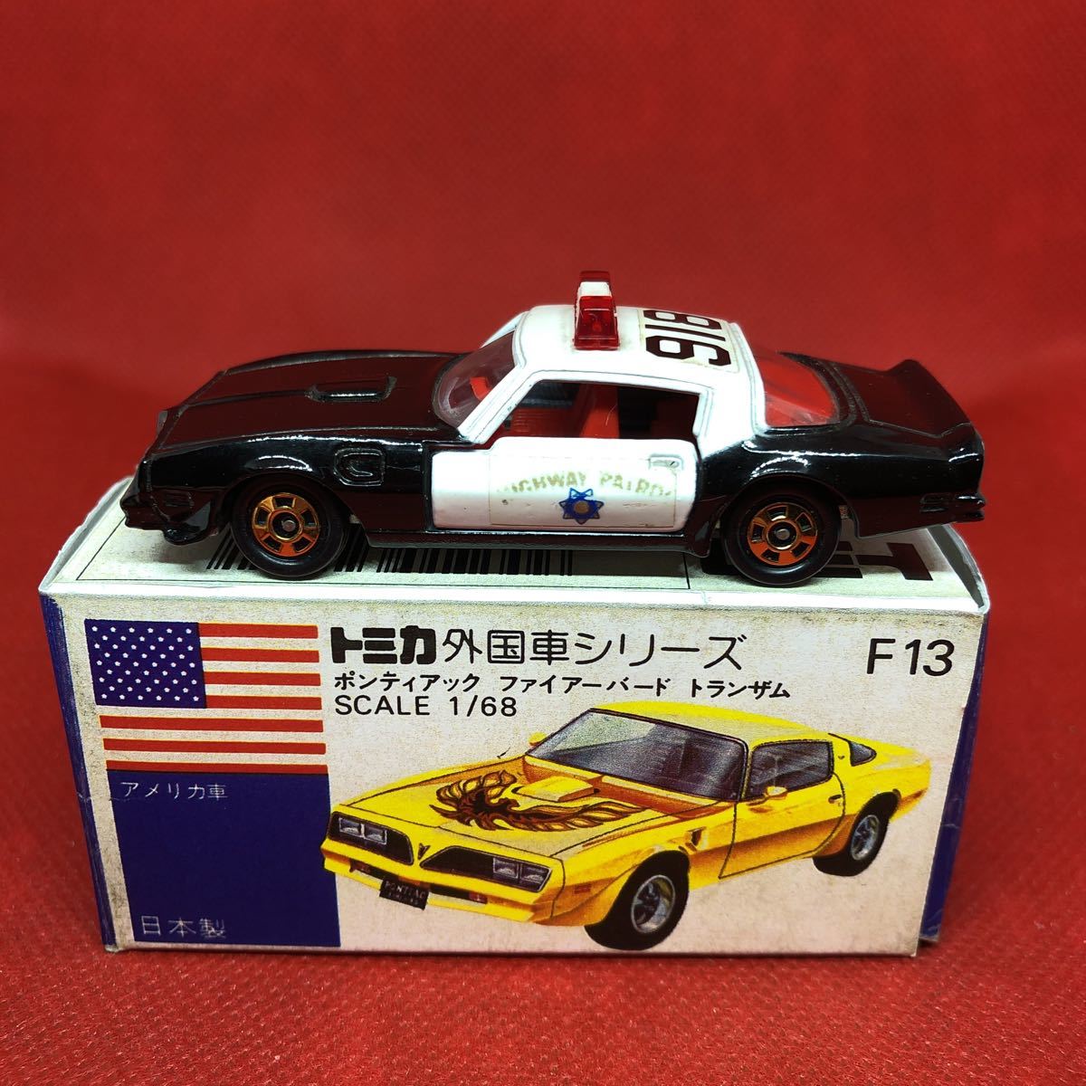 トミカ青箱F13 ポンティアック ファイヤーバード トランザム 1⁄68
