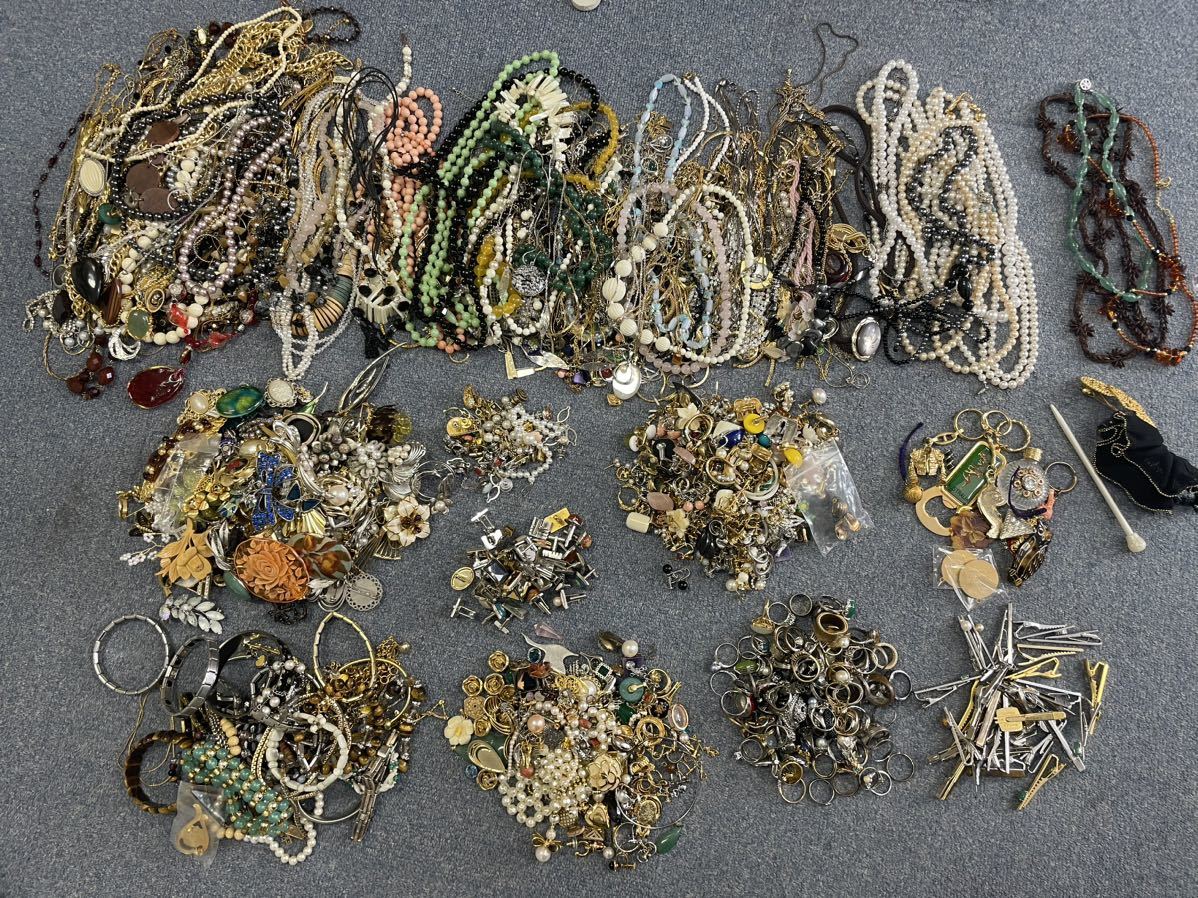 アクセサリー まとめ イミテーション イミテーションアクセサリー