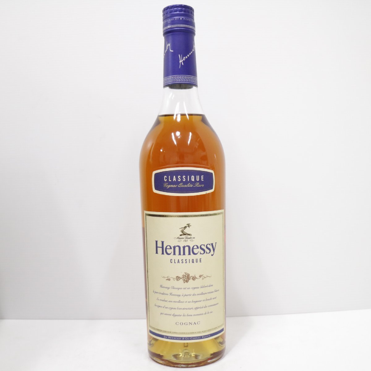L30712C3S　Hennessy CLASSIQUE COGNAC ヘネシー クラシック コニャック ブランデー 700ml 40％ 古酒 未開栓