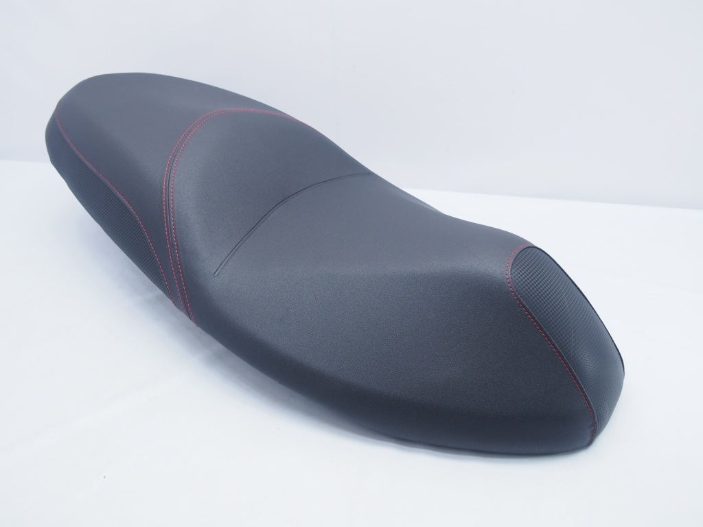 座面に破れ無し! !取り付けOK! マジェスティS S-MAX SG28J SG52J 純正シート SMAX XC155