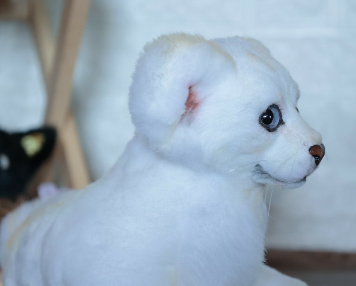 ホワイトライオン＊ぬいぐるみ＊アートドール＊ハンドメイド