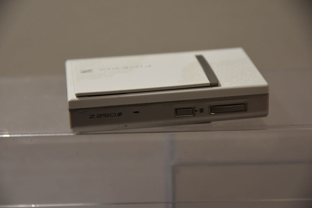 コンパクトデジタルカメラ FUJIFILM フジフィルム FINEPIX Z250 fd Z23 