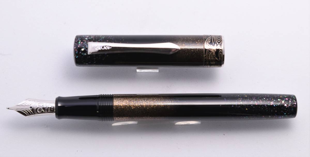 パイロット 90周年万年筆 朱鷺 蒔絵 箱付き完品 【公式通販】