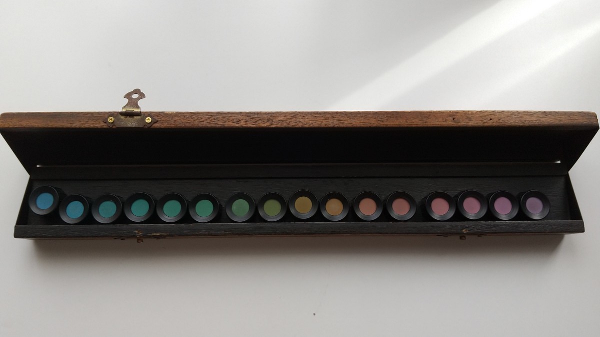 色覚検査器　パネルD１５　色覚異常検査表　色覚異常程度検査　中古品