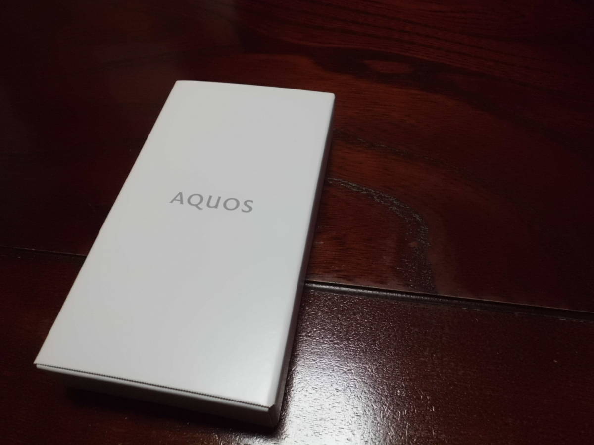 ★【新品未使用】SHARP AQUOS sense6s SH-RM19s シルバー　楽天モバイル　SIMフリー 