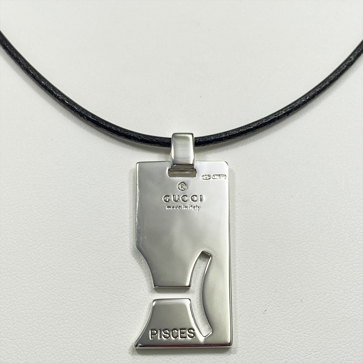 新品仕上 グッチ GUCCI 星座 うお座 PISCES プレート ネックレス 