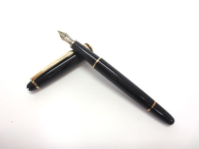 MONTBLANC モンブラン万年筆　ペン先585（K14）　No24 4-24 MONTBLANC モンブラン 万年筆 ペン先14K 585 マイ