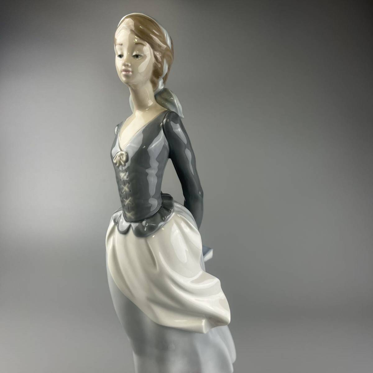 LLADRO リヤドロ 『 海のそよ風 』 高さ 35㎝ LLADRO リヤドロ 置物 海