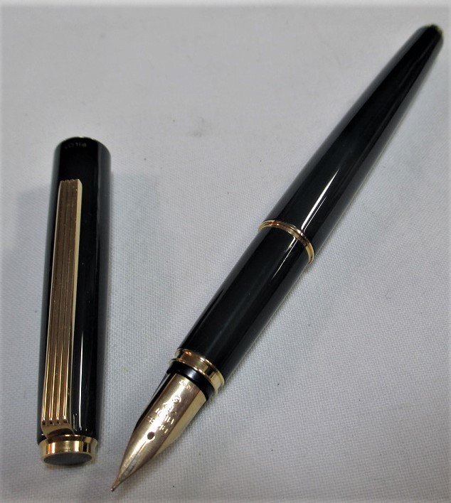 万年筆 パイロット 詳細ページ ボールペンなど高級筆記具の販売・買取