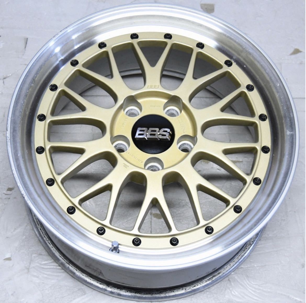 BBS 軽量 鍛造 BBS LM 17インチ LM068 ゴールド 8J 5H-114.3 +45 4本 