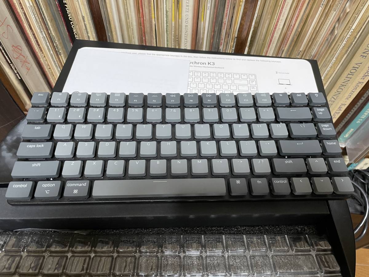 Keychron K3v2 ライトグレー 日本語配列　ホワイトバックライト　茶軸 Keyboard キークロン k3 Keychron K3v2 ライトグレー 日本語配列