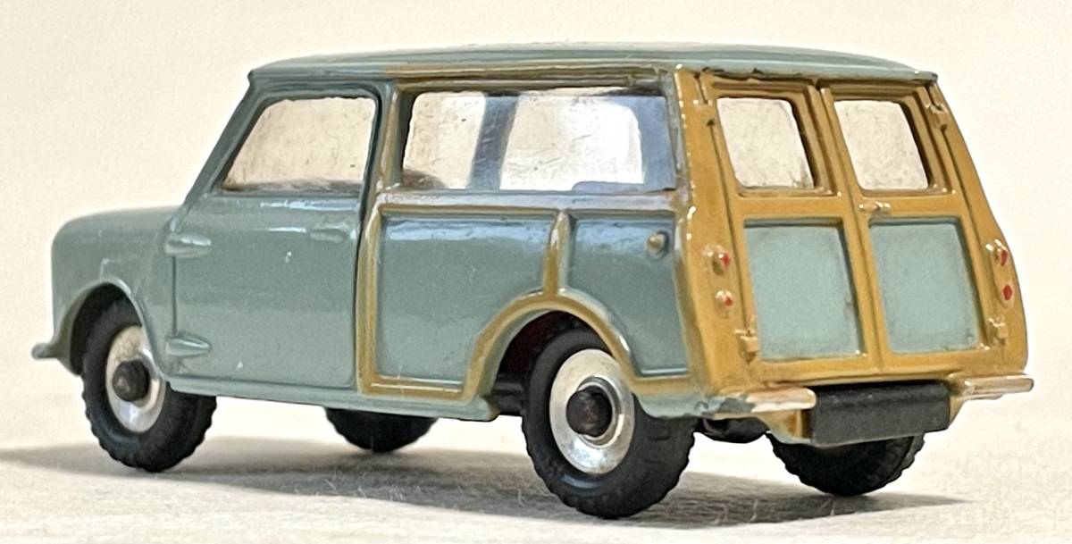 DINKY TOYS（ ディンキー ）No. 199 オースチン セブン カントリーマン