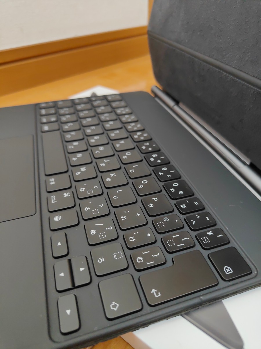 タブレット ジャンク Apple マジックキーボード11インチMXQT2J/A A2261