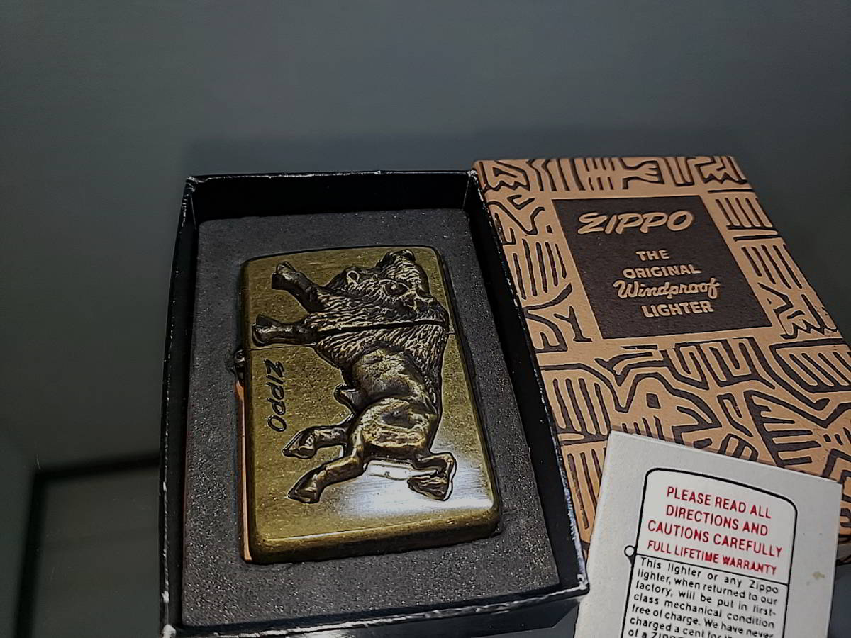 ZIPPO Buffalo バッファロー 水牛 牛 イタリックロゴ 動物 重厚メタル 