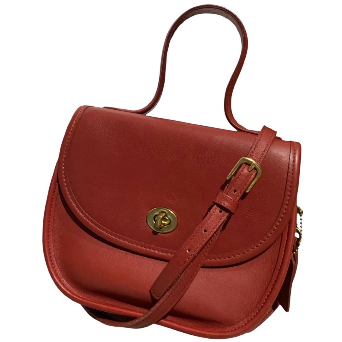 COACH コーチ オールドコーチ 2WAY バッグ レザー 赤 9957の入札履歴 
