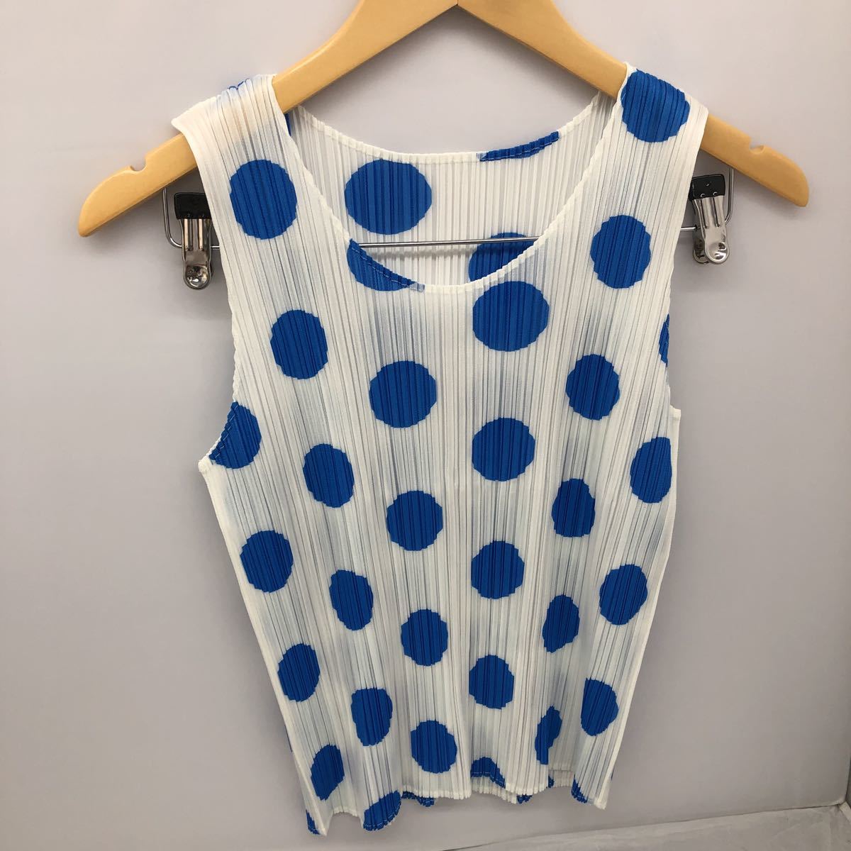PLEATS PLEASE プリーツプリーズ トップス タンクトップ 水玉 ドット柄