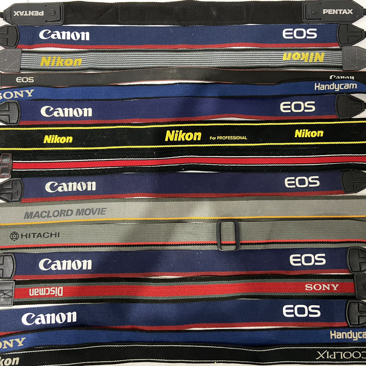 【R577】各メーカーカメラストラップ CANON NIKON SONY COOLPIX 大量 まとめ売り