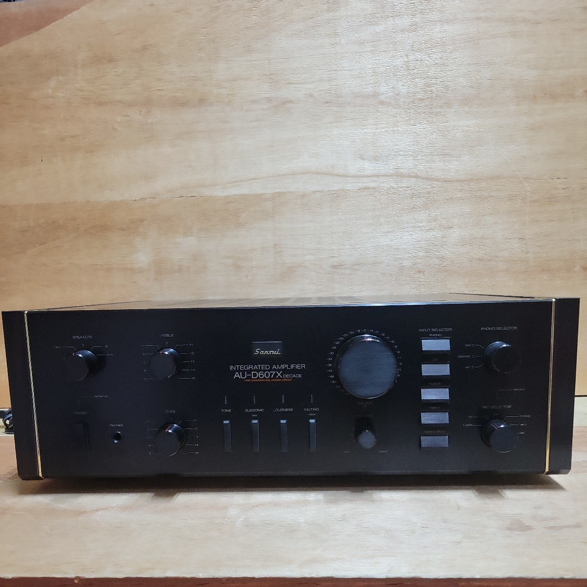 プリメインアンプ SANSUI サンスイ AU-D607X Sansui | AU-D607