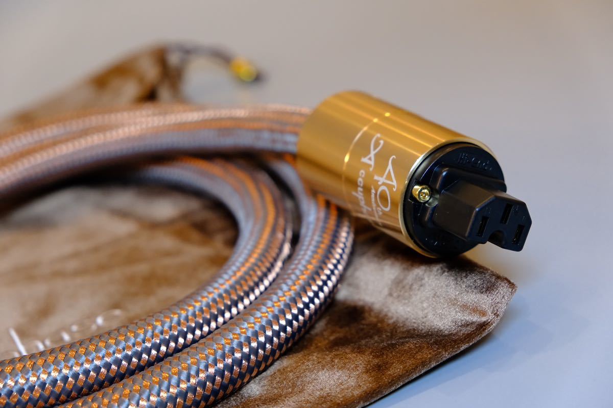 Yahoo!オークション - Accuphase 40周年記念 電源コード2m