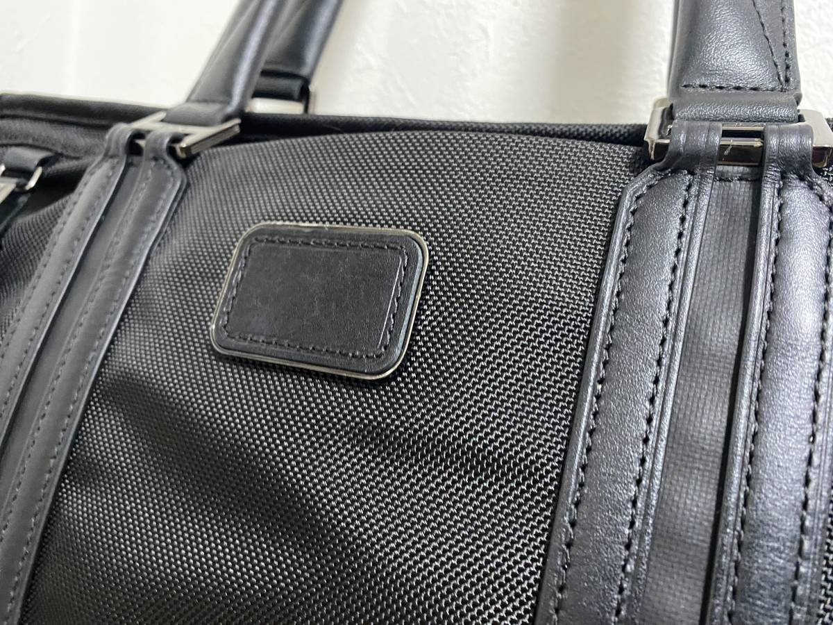 日本限定●定価74800円●極美品●TUMI トゥミ JARVIS 68414DE イースト ウエスト バリスティックナイロン レザー トートバッグ 黒
