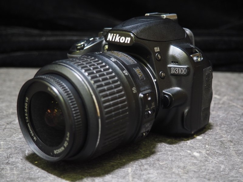 A469【現状品】Nikon デジタル一眼レフカメラ D3100 ボディ DX AF-S NIKKOR 18-55mm 1:3.5-5.6G VR φ52 ニコン レンズセット