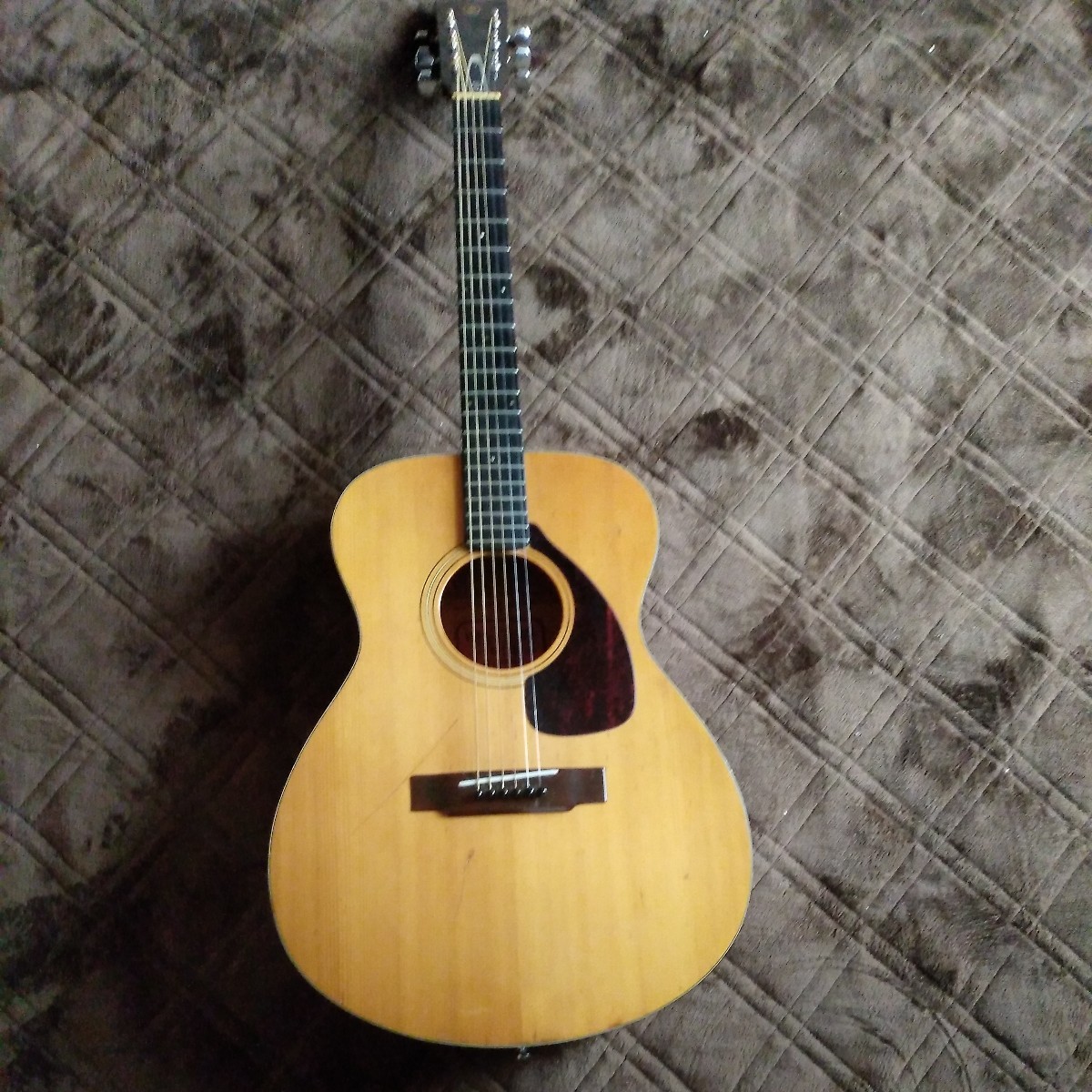 YAMAHA FG-110 赤ラベル激鳴り アコースティック・ギター 【公式通販】