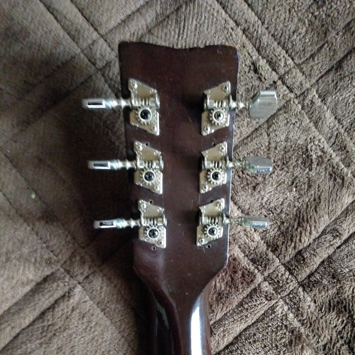 YAMAHA FG-110 赤ラベル激鳴り YAMAHA FG-110 赤ラベル 赤ラベル