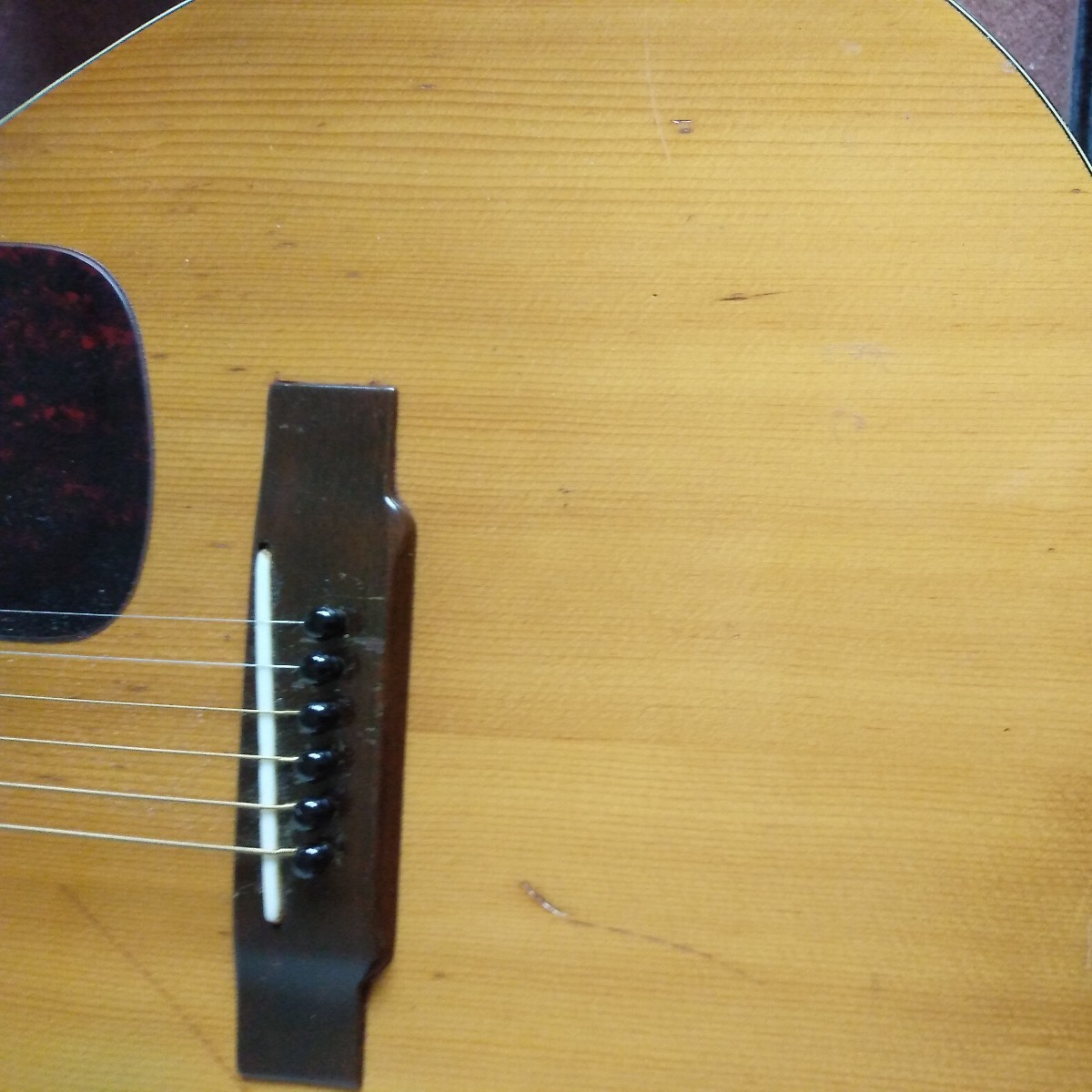 YAMAHA FG-110 赤ラベル激鳴り YAMAHA FG-110 赤ラベル 赤ラベル