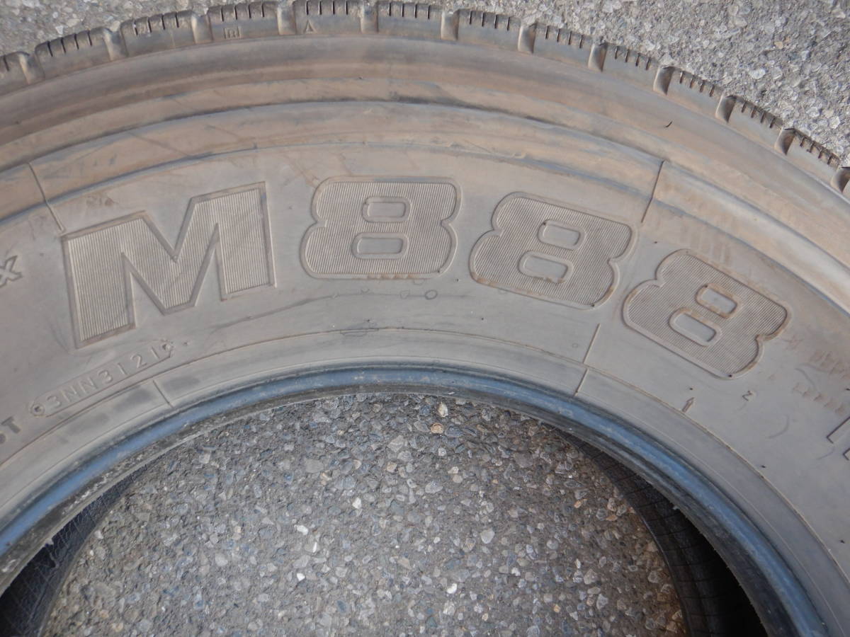 ★BS M888 ミックス★11R22.5 16PR 残り溝:7.7mm以上 2021年 傷、汚れ、片べり等あり 2本 MADE IN JAPAN ブリヂストン 16PR M888 札幌発 引取OK m888の通販