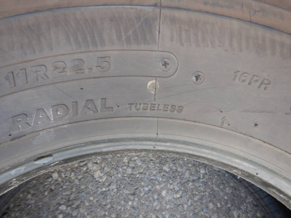 ★BS M888 ミックス★11R22.5 16PR 残り溝:7.7mm以上 2021年 傷、汚れ、片べり等あり 2本 MADE IN JAPAN ブリヂストン 16PR M888 札幌発 引取OK m888の通販