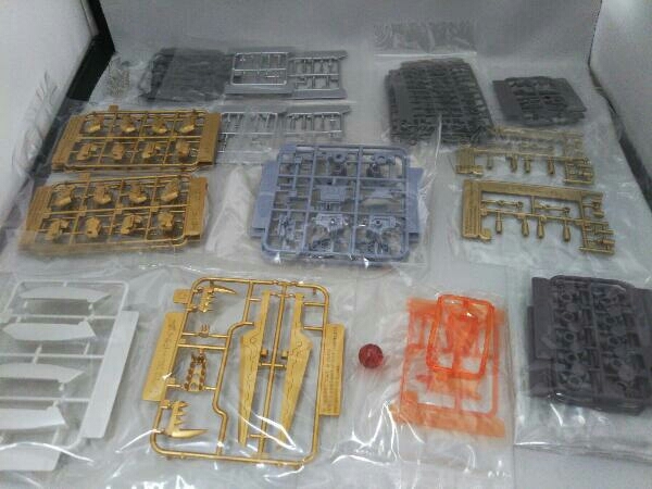 ポスター欠品(未組立)プラモデル コトブキヤ 1/72 RZ-028 ブレード